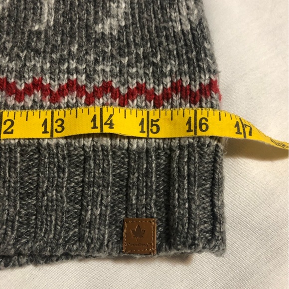 Canadiana Knit Sweater - Picture 12 of 17